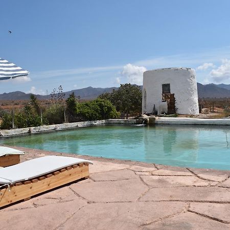 Cortijo La Molina De Cabo De Gata Vendégház Kültér fotó
